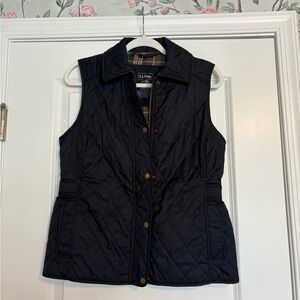 EUC L.L. Bean Classic Vest Size XS